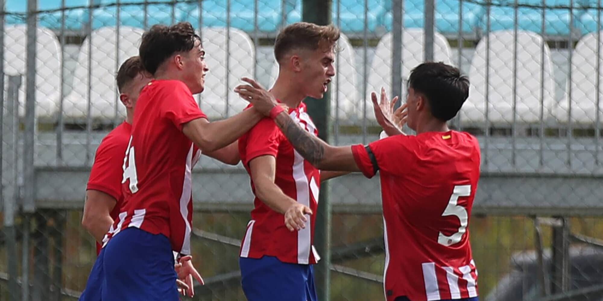 Adrián Niño, due maestri: Simeone e Fernando Torres