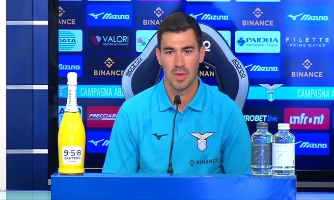 Lazio, frattura alle ossa nasali per Romagnoli