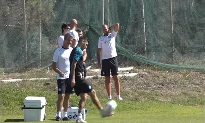Napoli, per Osimhen palleggi e concentrazione in vista del Real