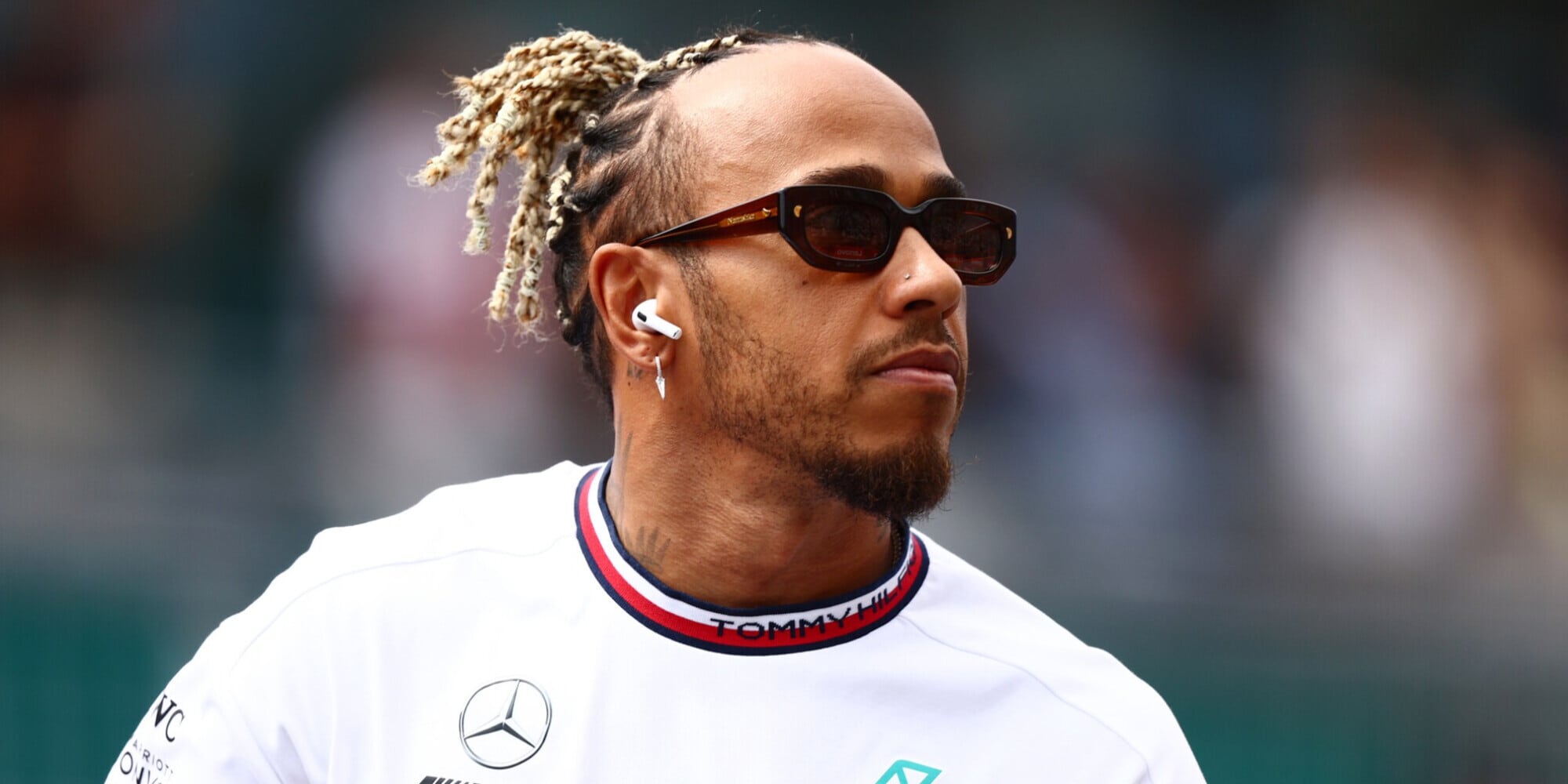 Hamilton, furia contro Verstappen: boccia la FIA e invoca l'intelligenza artificiale