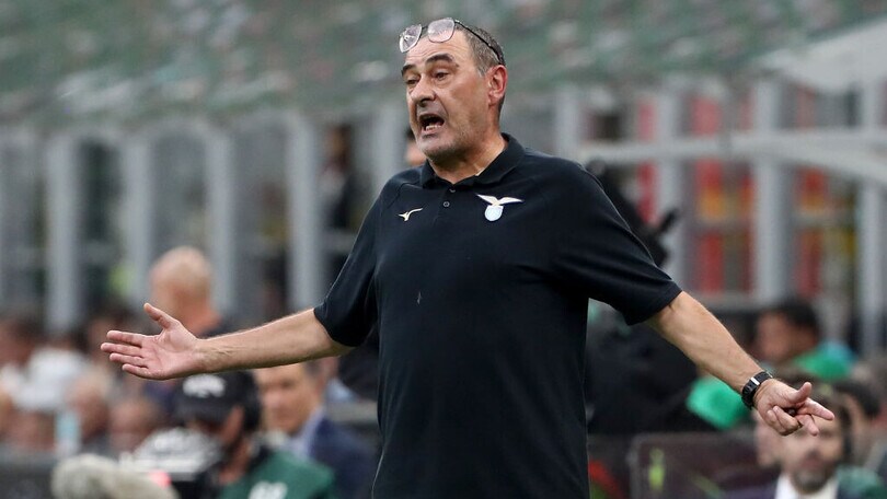 Lazio, tensione tra Sarri e Lotito. La Roma pubblica sui social il retroscena dell'Olimpico