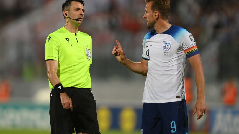 Roma, designato l'arbitro per giovedì. Real Madrid: guai per Perez