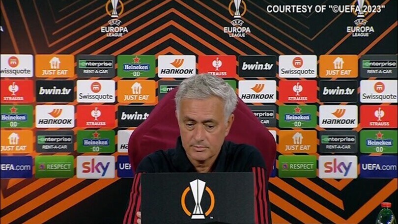 Mourinho: "Dybala riposa, ma non ci sarà turnover totale"