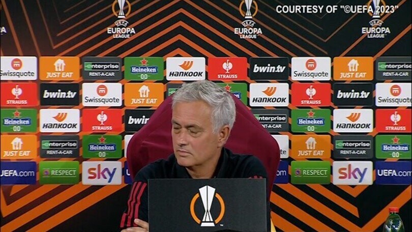 Domanda per Mourinho sul Servette, lui risponde al giornalista in francese