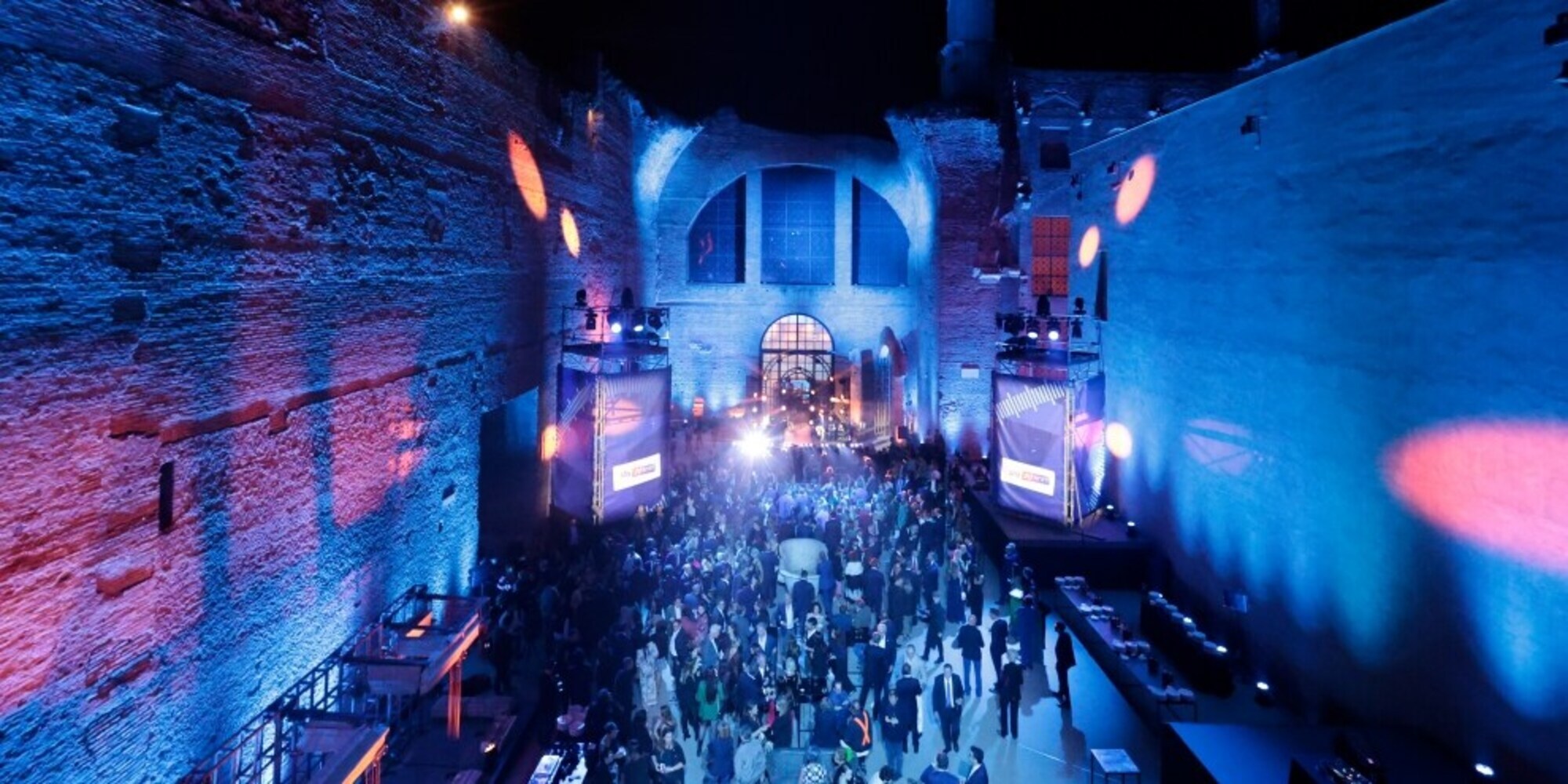 Sky, un grande evento per i 20 anni