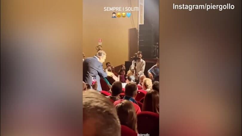 Gollini star allo spettacolo di Pio e Amedeo a Napoli