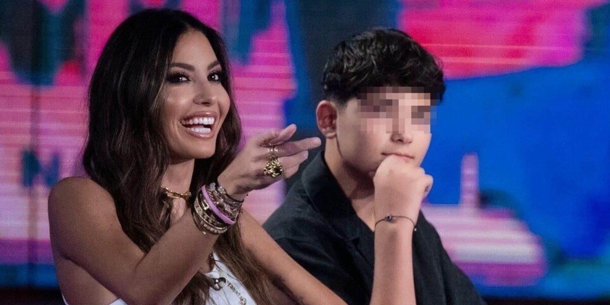 Elisabetta Gregoraci in imbarazzo dopo la confessione del figlio