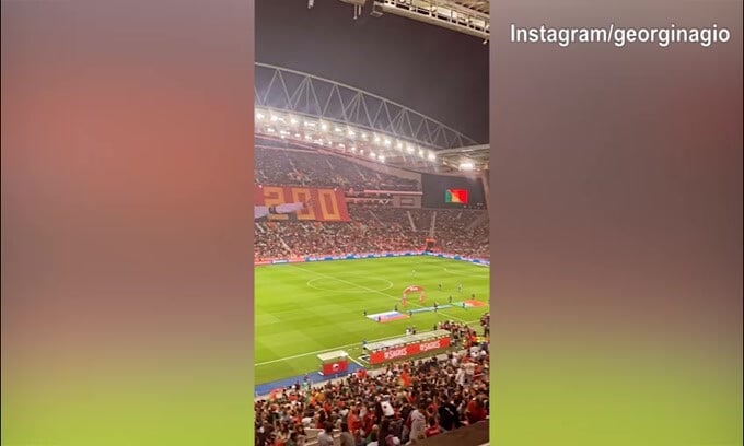 "CR200": ecco l'omaggio del Do Dragao al campione lusitano