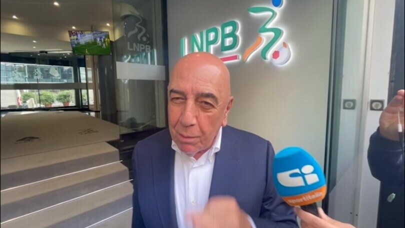 Monza, Galliani in Lega tra scaramanzia e l'abbraccio con Scaroni