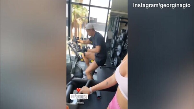Mercoledì in palestra per Georgina e CR7