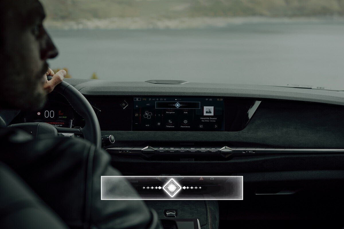 DS, sulle auto arriva ChatGPT