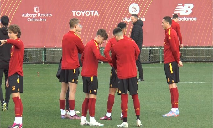Roma, parlano i legali di Zalewski: "Estraneo alle scommesse"