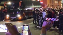 Milan, l'arrivo dei rossoneri a San Siro