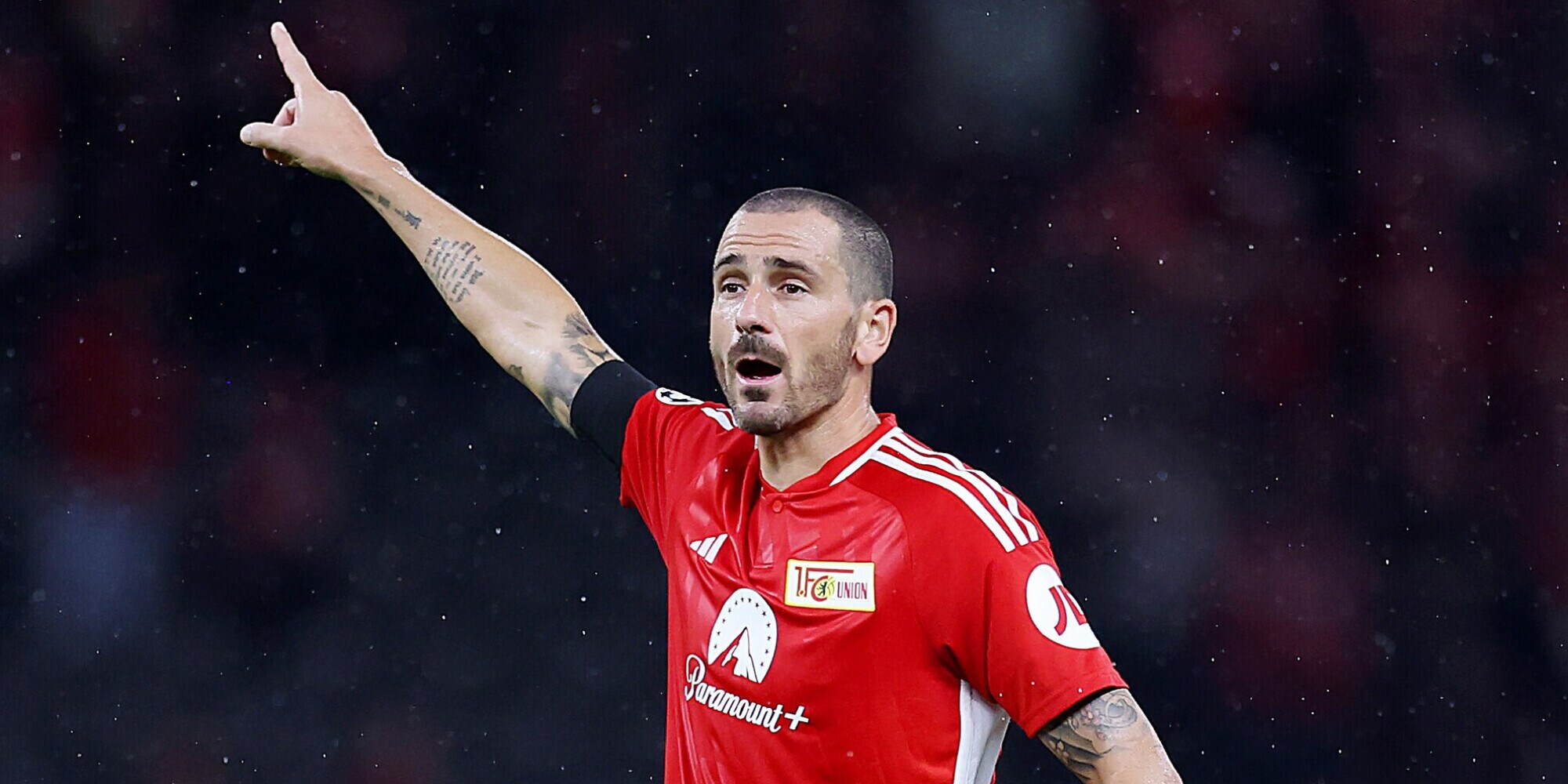 Bonucci in crisi e in discussione a Berlino: panchina e polemiche