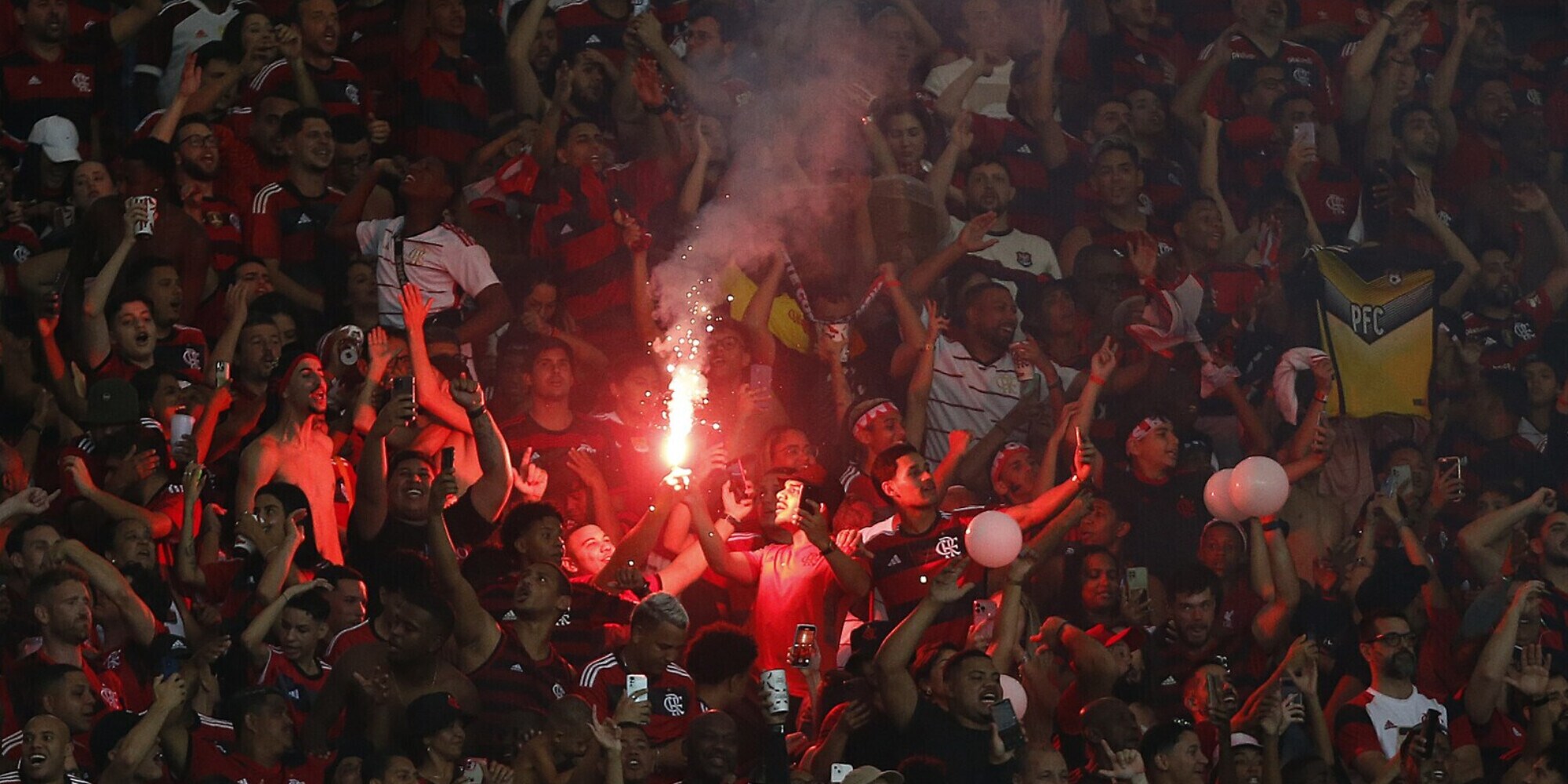 Shock in Brasile: morto un tifoso negli scontri prima di Flamengo-Vasco