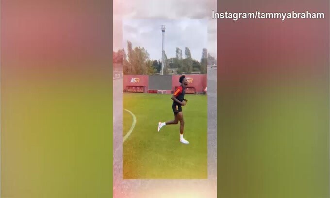 Roma, Abraham torna a lavorare con il pallone
