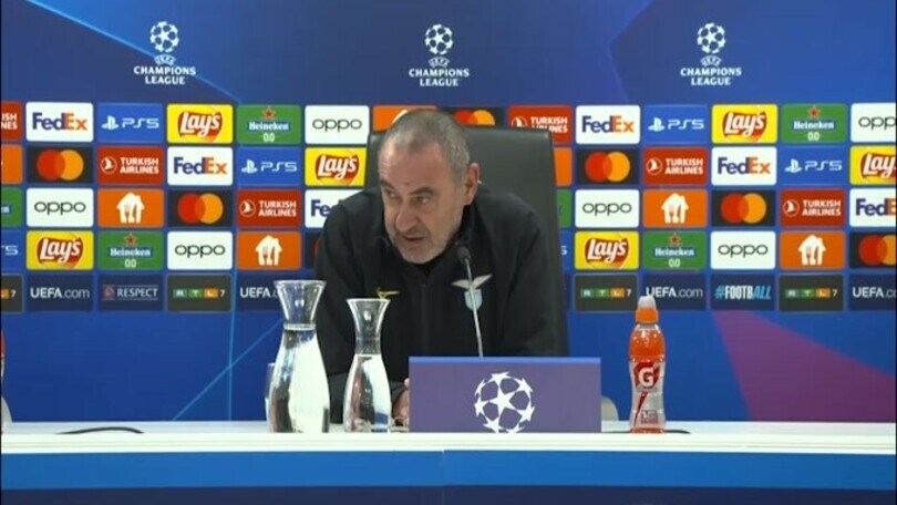 Sarri: "Serve la faccia tosta per sfidare il Feyenoord"
