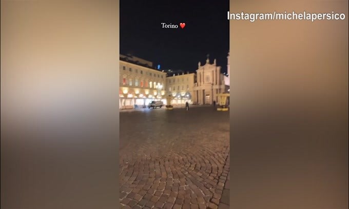 Michela Persico e Daniele Rugani mano nella mano a Torino