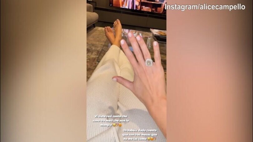 Alice "festeggia": "3 mesi senza mangiarmi le unghie"