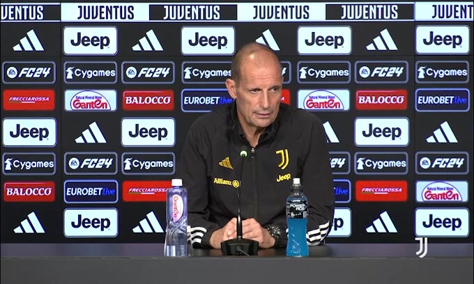 Allegri: "Chiesa e Vlahovic stanno bene"
