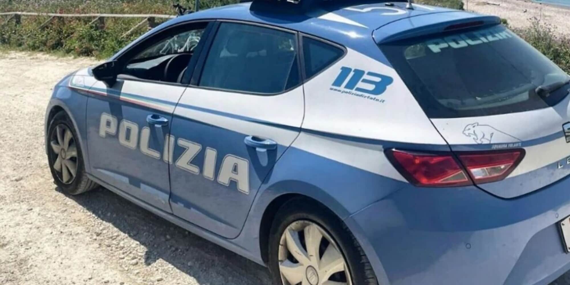 Alla guida con la patente scaduta da 30 anni: la scoperta della Polizia