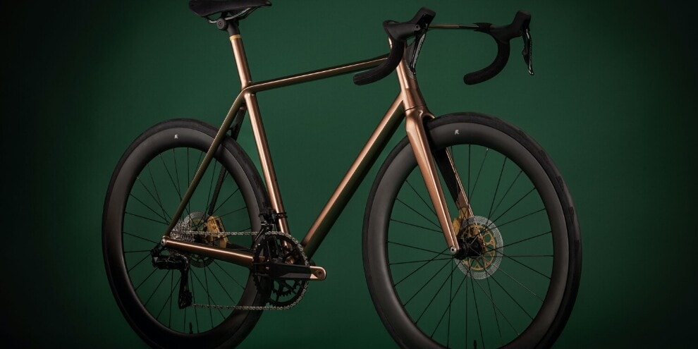 Aston Martin: ecco la  bicicletta J.Laverack Aston Martin .1R