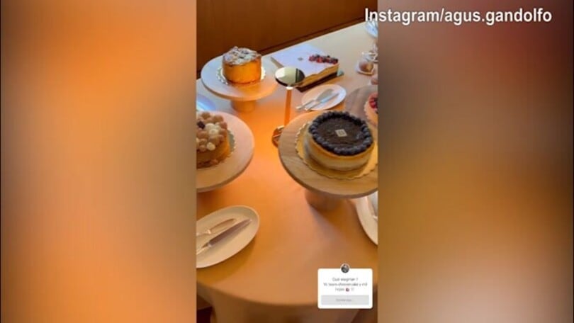 Lady Martinez, che dolcezza a tavola