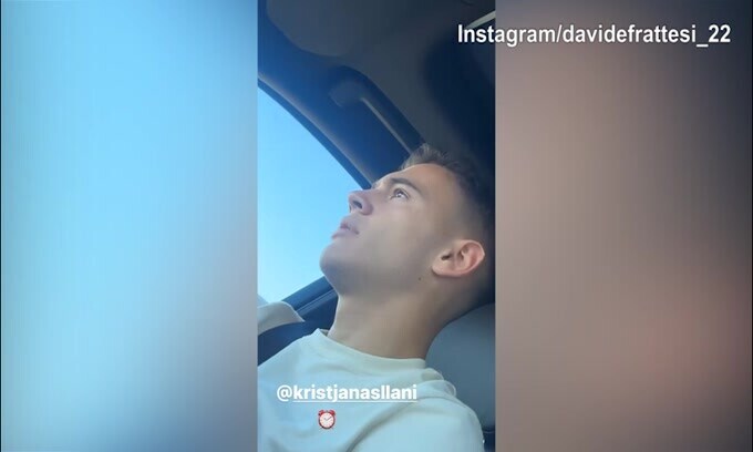 Asllani canta Sfera in auto, Frattesi riprende la scena