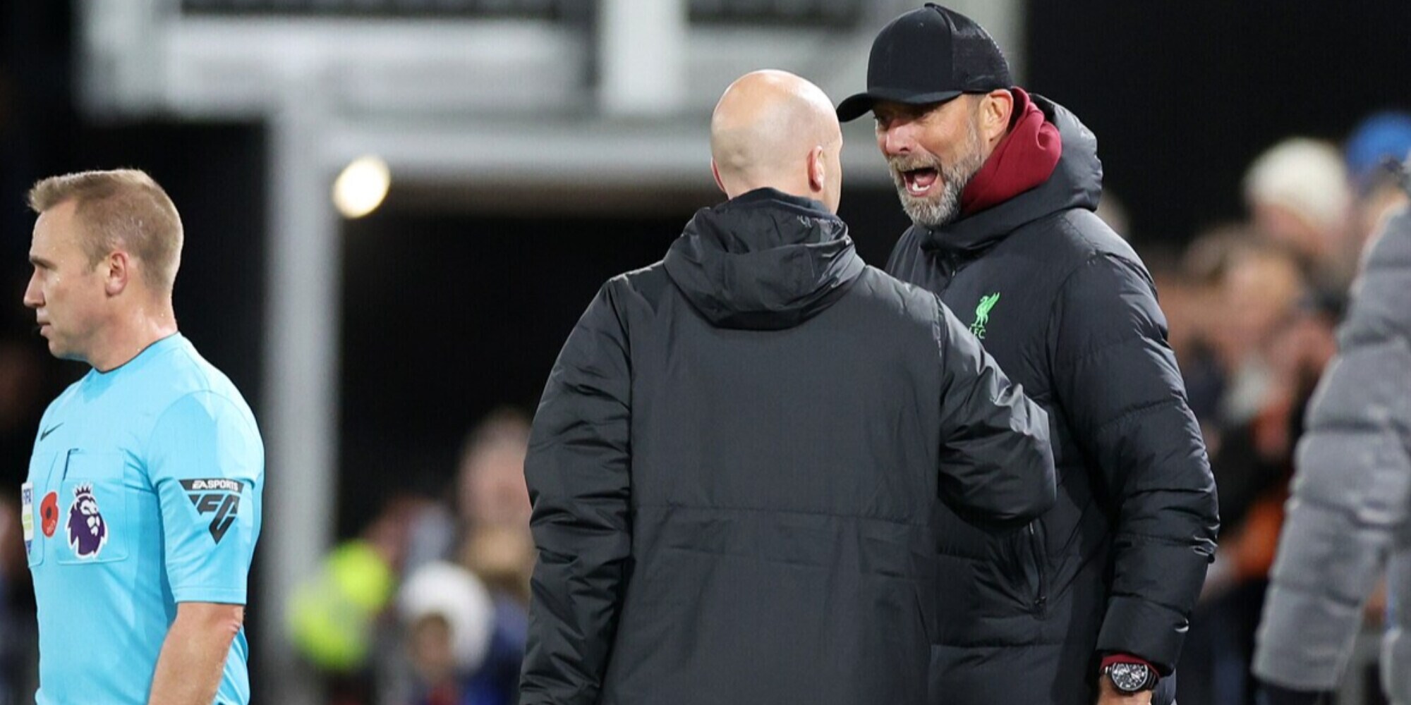 L'arbitro Taylor colpisce ancora: da quarto uomo fa arrabbiare Klopp
