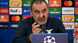 Lazio: le probabili scelte di Sarri. Notte di sangue a Milano