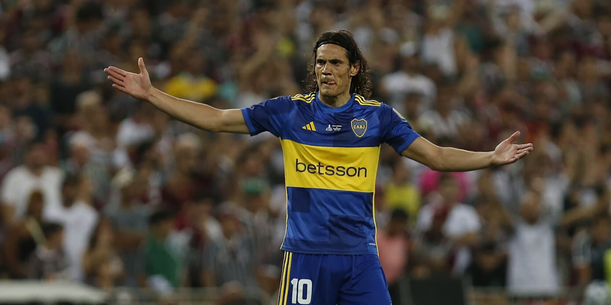 "Clamoroso Cavani, vicino l'addio al Boca: c'è una trattativa in corso"