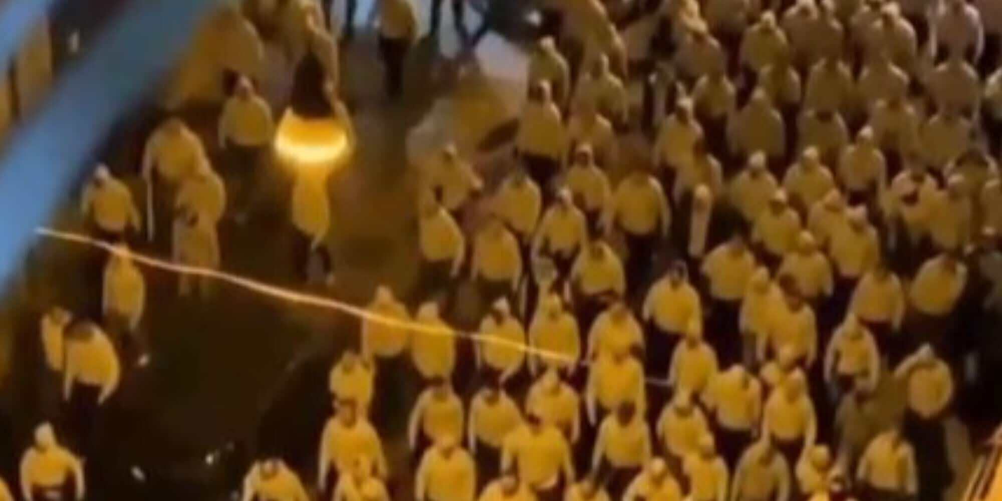 "Follia metropolitana, ci sono feriti e arresti", l'annuncio dal Comune di Napoli