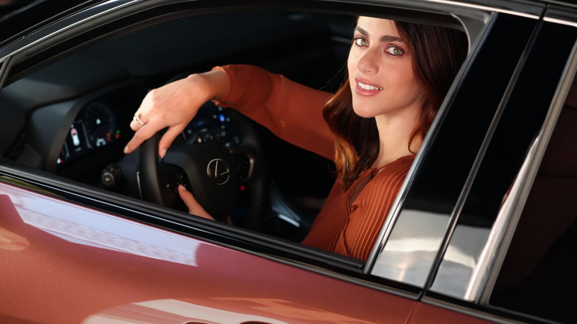 Miriam Leone è la nuova brand ambassador Lexus