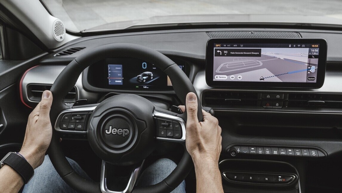 Jeep Avenger, arriva la versione e-Hybrid