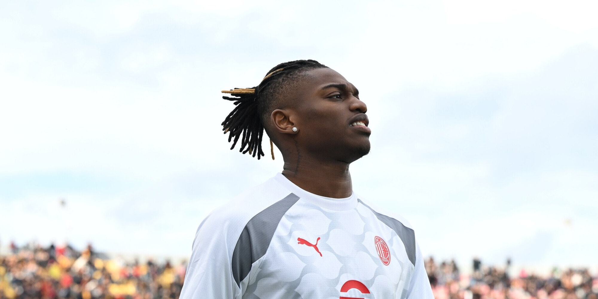 Milan, lesione per Leao: i tempi di recupero dall'infortunio