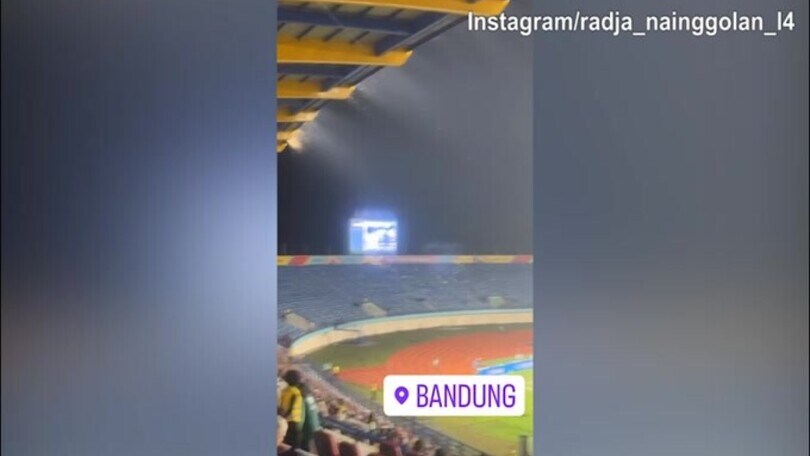Mondiale Under 17 in Indonesia, Nainggolan assiste dalla tribuna