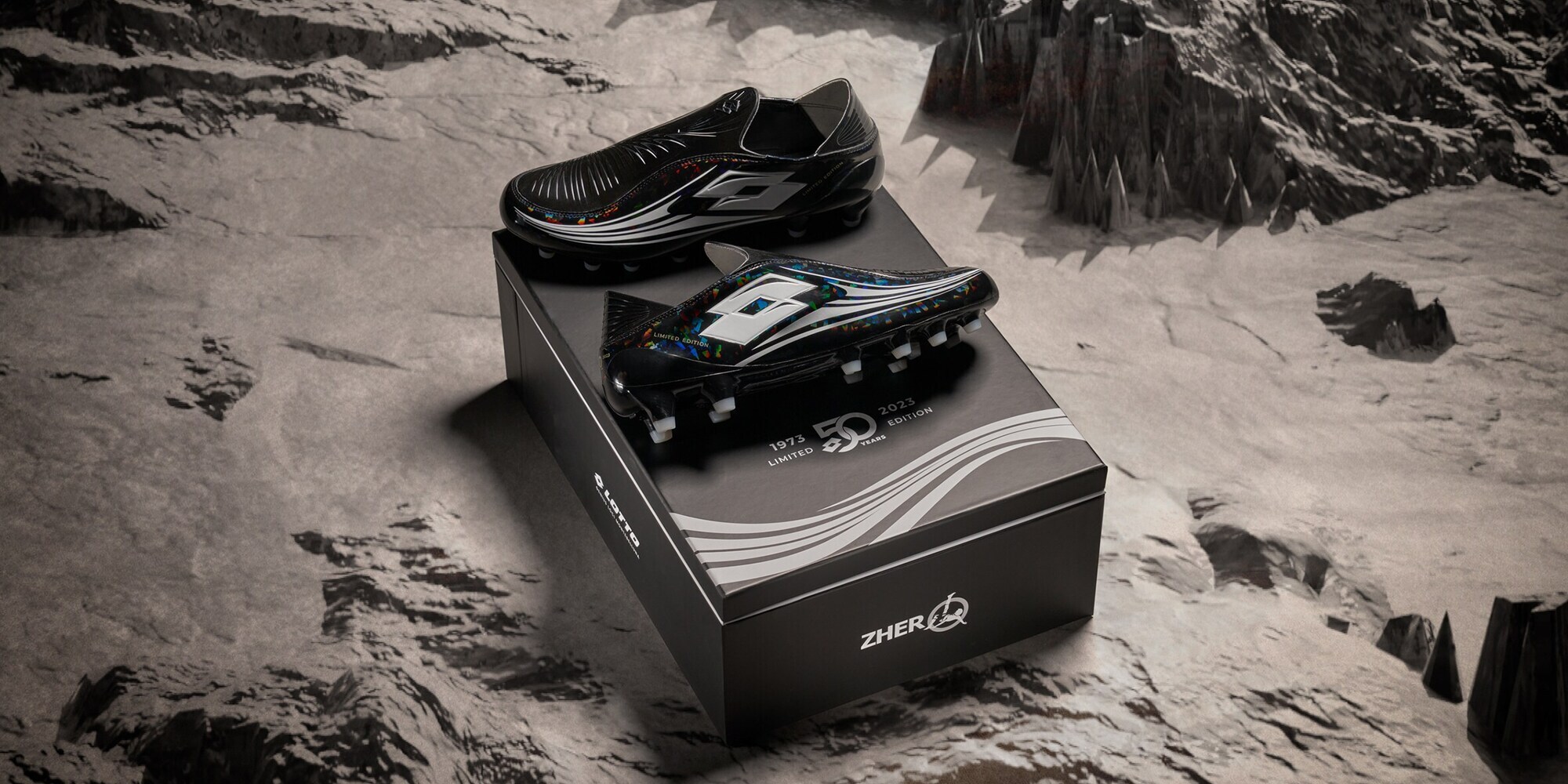 Lotto Sport Italia chiude la celebrazione dei 50 anni con gli iconici boots da calcio zhero gravity origins