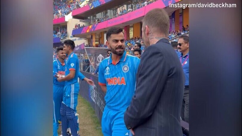 David Beckham, a colloquio con un grande giocatore di cricket