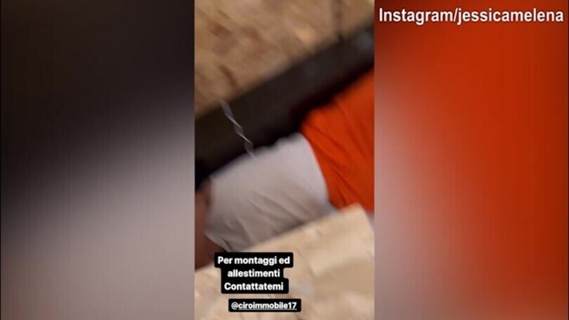 Il messaggio di lady Immobile: "Per montaggi contattatemi..."