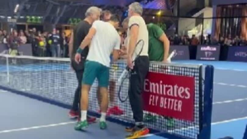 Djokovic, che carica a Torino: il gesto con il team prima della finale con Sinner