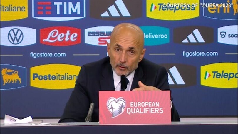 Spalletti: "Raspadori? Deve ringraziarmi se l'ho fatto rigiocare"