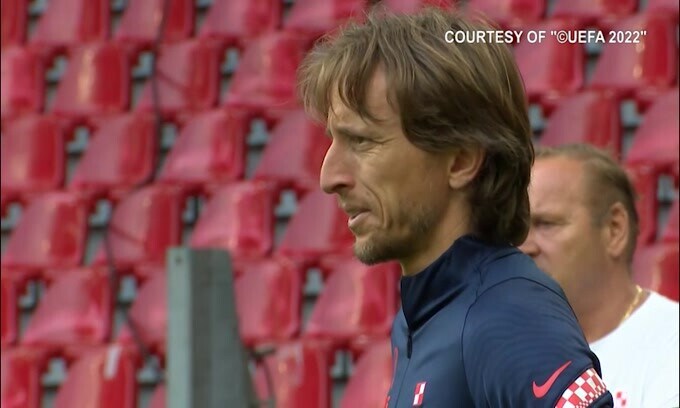 Real Madrid, Modric alza bandiera bianca in vista del Napoli