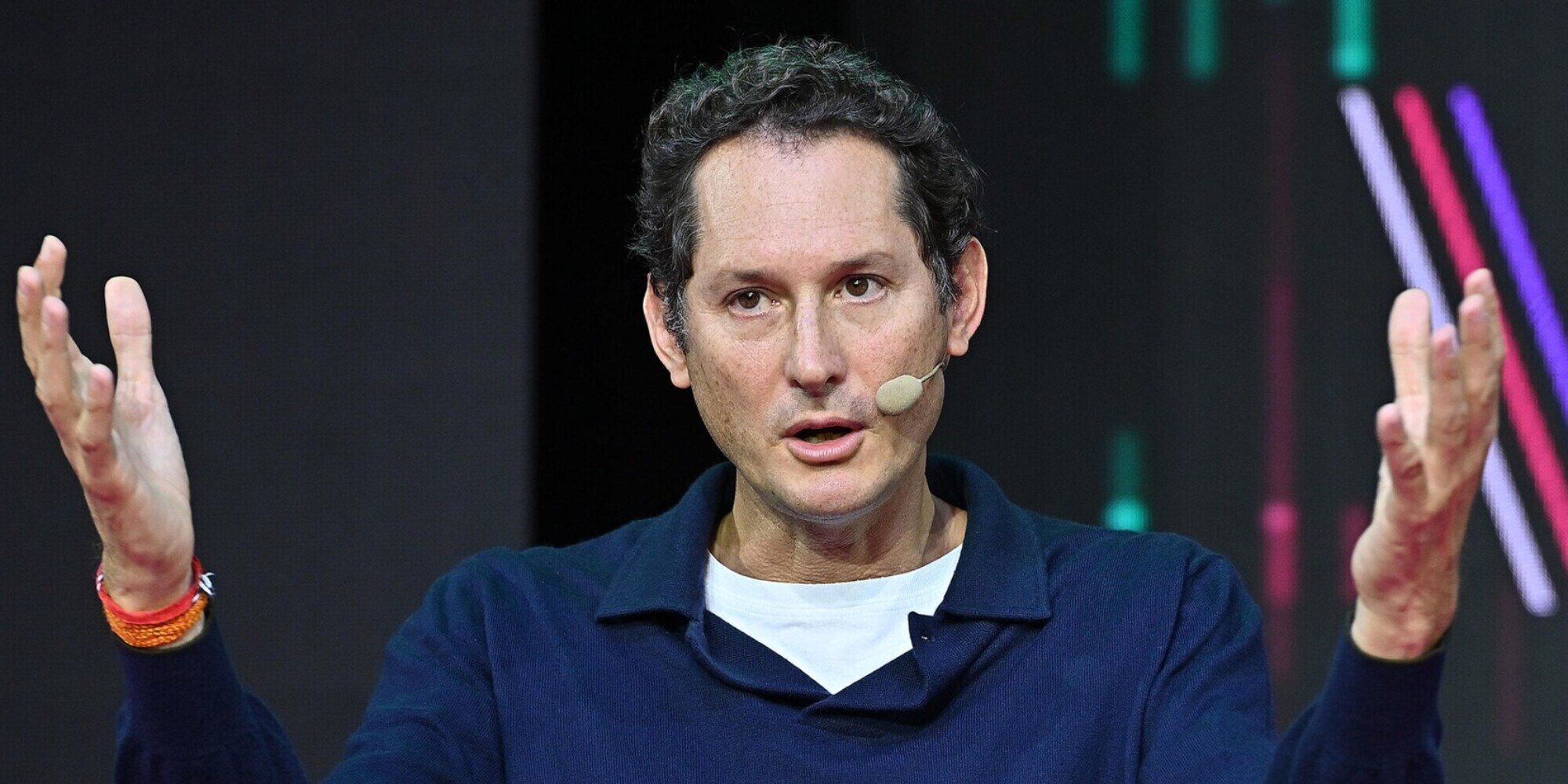 Elkann esalta la Juve e aggiunge: “Senza preoccupazioni esterne…”