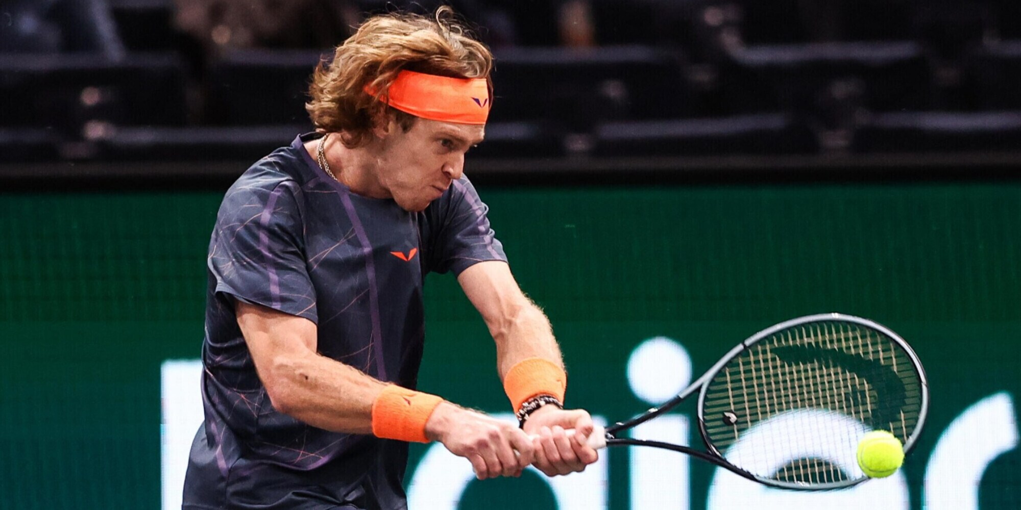 Rublev e le racchettate sulle ginocchia: non è follia, c’è un motivo