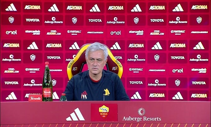 Mourinho, attacco a Marcenaro: "Domani dopo 10' ammonisce Mancini"