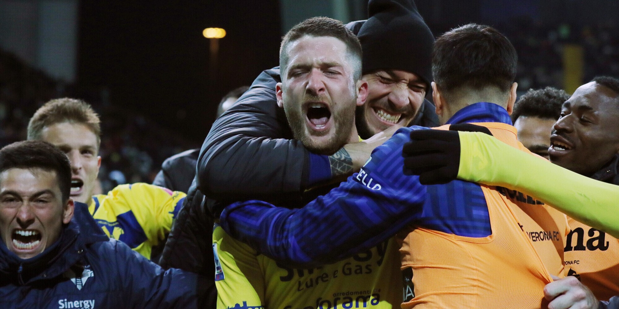 Udinese-Verona 3-3: Lucca doppietta, rovesciata di Ngonge, pari Henry al 97'!