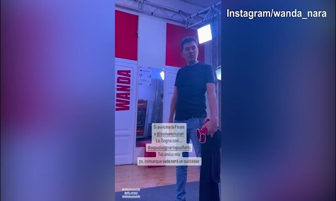 Teo Mammucari "sfotte" Wanda: "Sei preoccupata perchè...."
