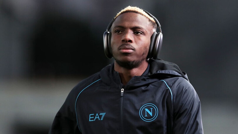 Napoli, Osimhen a Marrakech per il Pallone d'Oro africano. Roma: Kouame polemico sui social