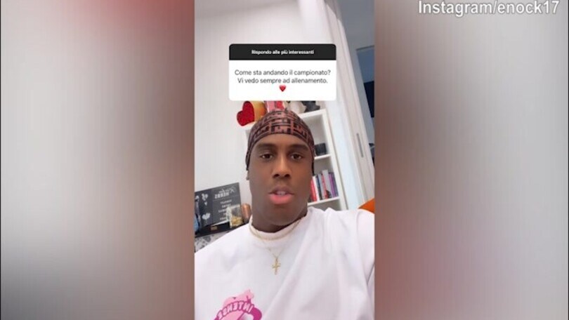 Enock ai follower: "Vi svelo come sta andando la mia squadra..."