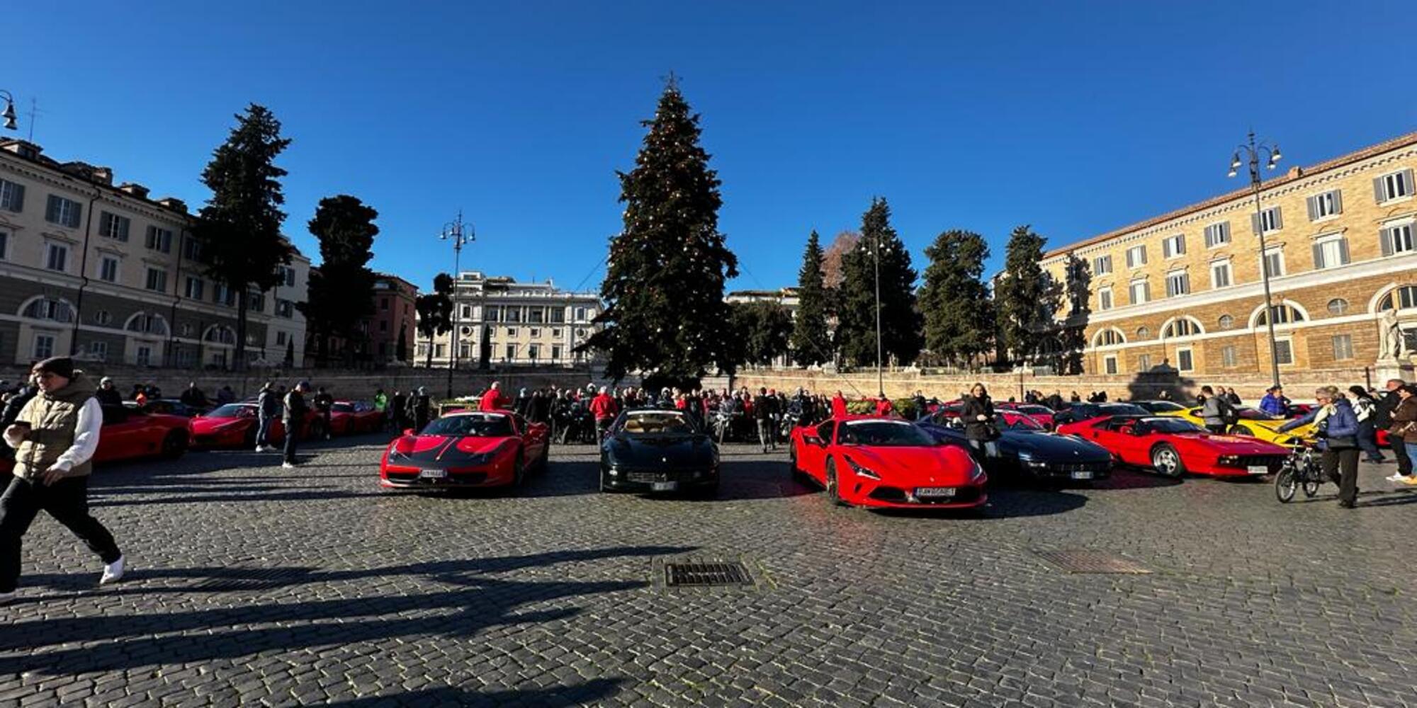 Le Ferrari incontrano i bambini all'Isola Tiberina